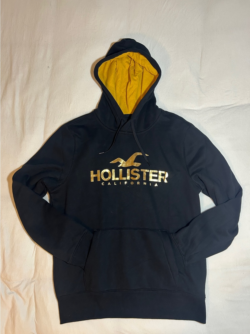Hollister Co. black hoodie